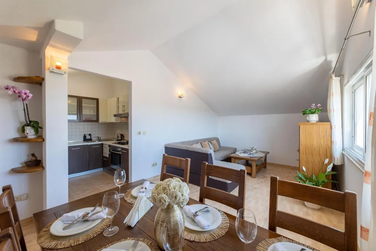 Apartments Vranjic Trogir