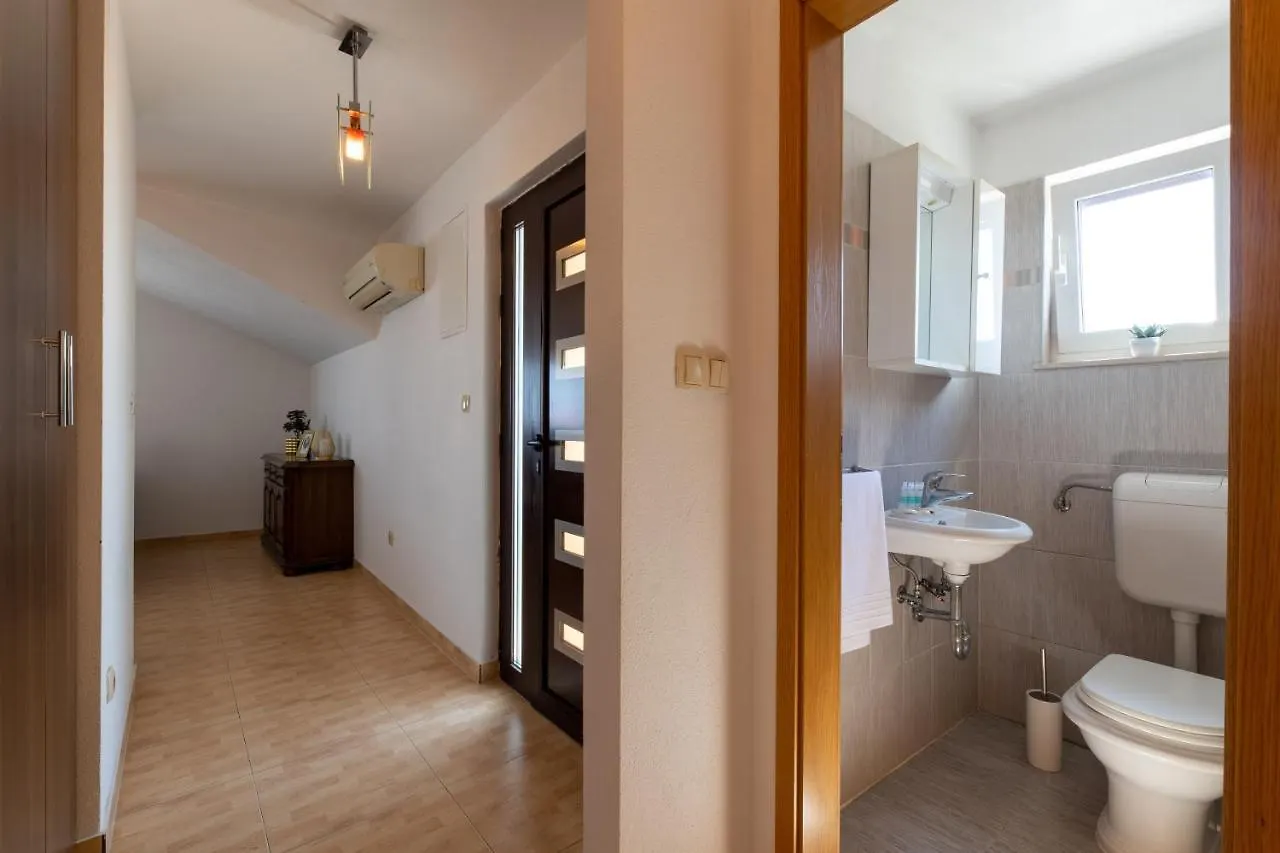 Apartments Vranjic Trogir Croatia