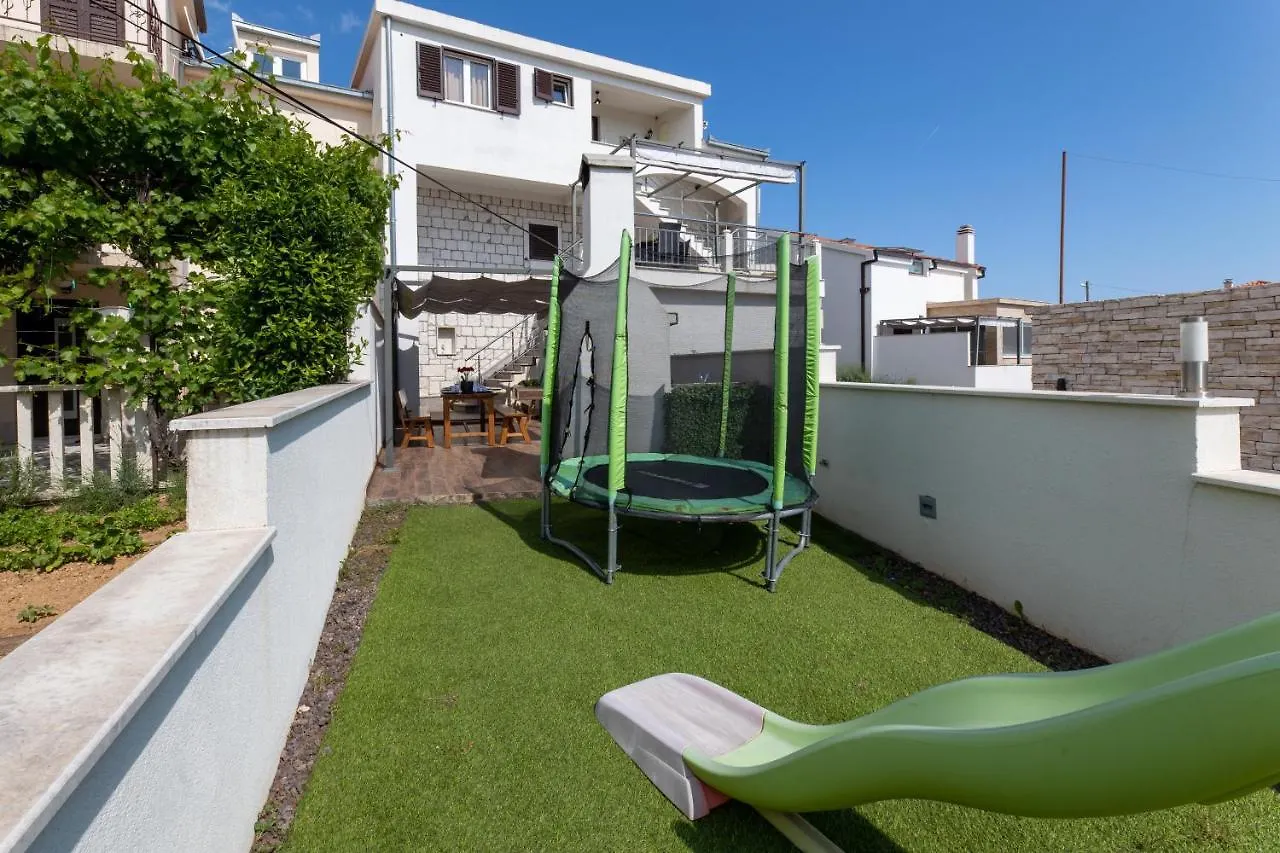 Apartments Vranjic Trogir Croatia